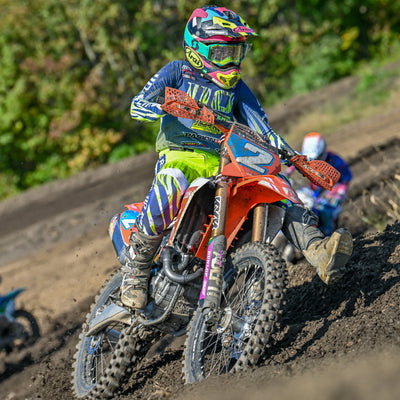 110 RACING // MAGNUM SERIES 24' JERSEY