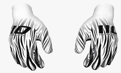 110 RACING // MAGNUM SERIES 24' YOUTH GLOVE