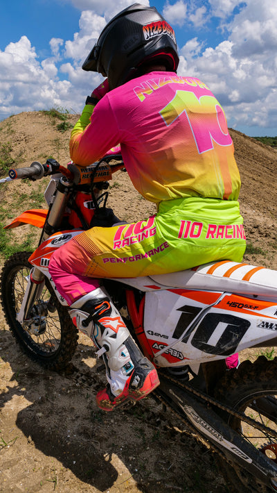 110 RACING // LE23 ICONIC PANT - PINK