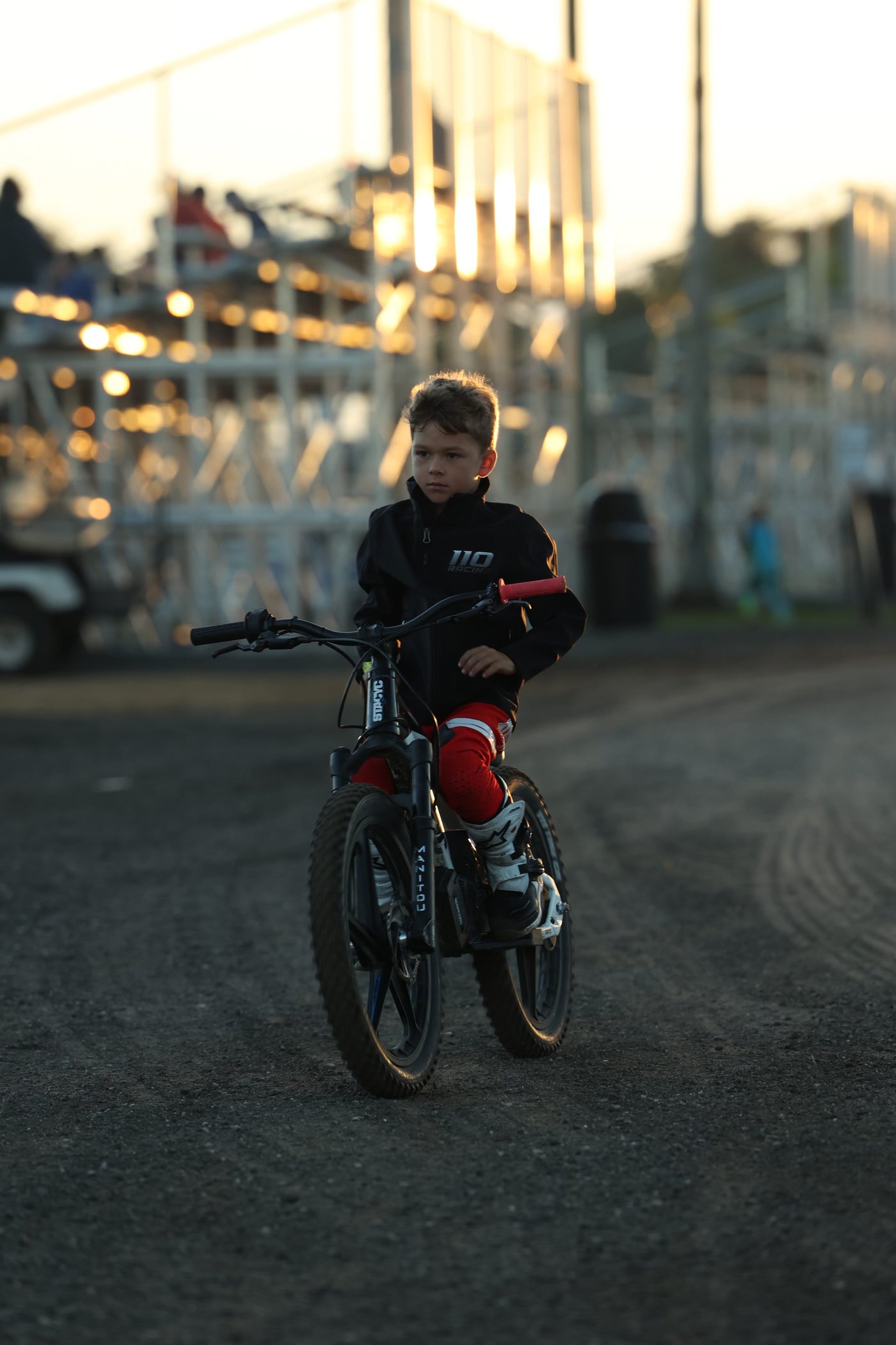 110 RACING // RESIST LITE 2.0 KIDS SOFTSHELL JACKET